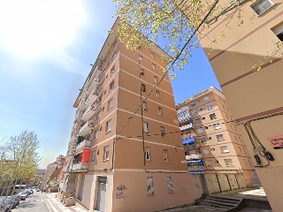 Piso en venta en Rubí de 90  m²