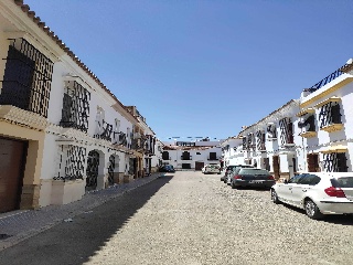 02185-0001 4