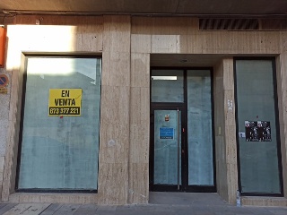 Local comercial en Lorca 2