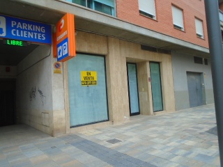 Local comercial en Lorca 10
