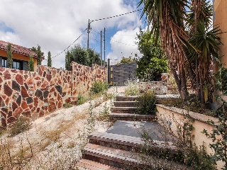 Chalet aislado en Av Sant Josep 6