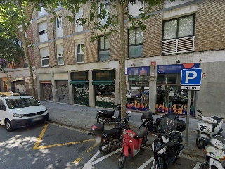 Local en C/ Loreto, Barcelona 2