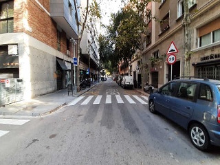 Local en C/ Loreto, Barcelona 6
