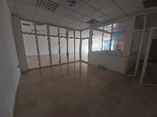 Oficina en C/ Francia - Puerto Real - Cádiz 8