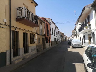 Chalet en C/ Parral, Zarza la Mayor (Cáceres) 13