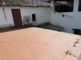 18073-0001 8