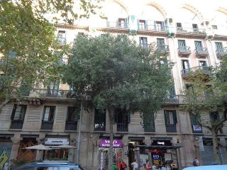 Piso en venta en Barcelona de 92  m²