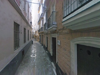 Piso en venta en Cádiz de 57  m²
