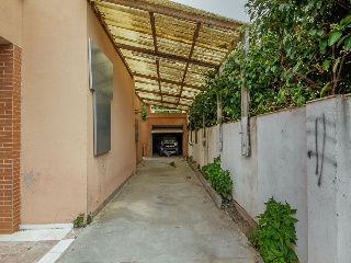 Chalet independiente en Castelldefels 25