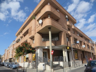Local en venta en Azuqueca De Henares de 89  m²
