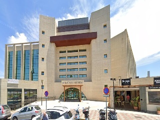 Local en venta en Tomares de 970  m²