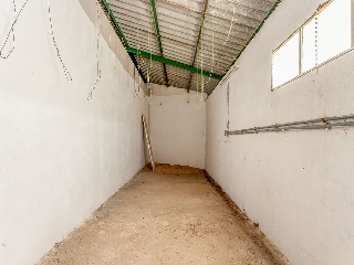Terreno rústico con edificación en Cadalso de los Vidrios  11