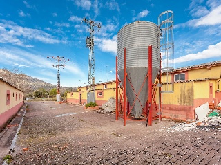 Terreno rústico con edificación en Cadalso de los Vidrios  18