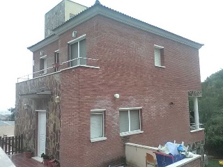 Chalet independiente en Sant Boi de Llobregat (Barcelona) 2