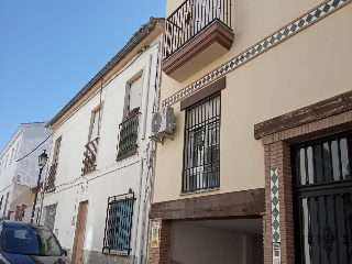 Unifamiliar en venta en Zubia de 385  m²
