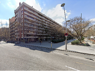 Piso en venta en Barcelona de 87  m²
