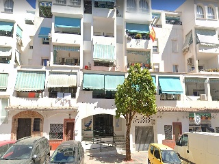 Locales en C/ Jacaranda, 2