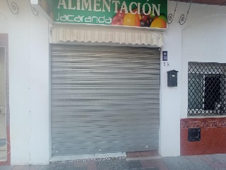 Locales en C/ Jacaranda, 4