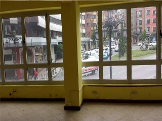 Locales y oficinas en Edificio Arango 5