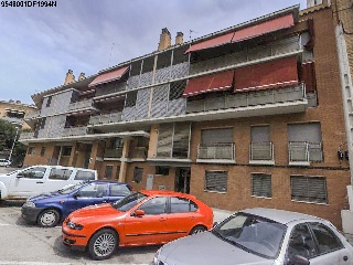 Piso en venta en Rubí de 68  m²