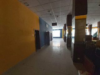 Local comercial en C/ Santa Lucía 20