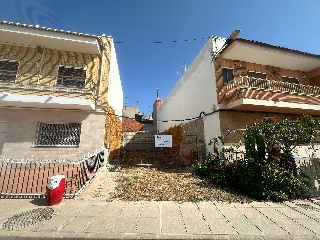 Solar en C/ Sagrado Corazón 19