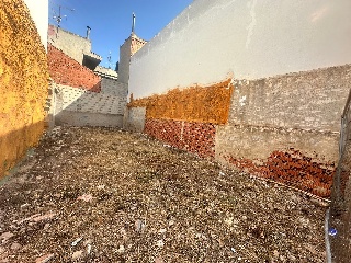 Solar en C/ Sagrado Corazón 20