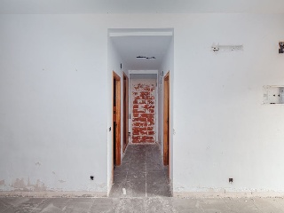 Inmueble situado en Montroy 32