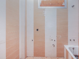 Inmueble situado en Montroy 74