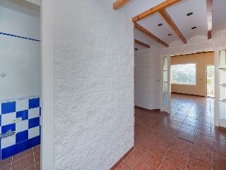 00272-0001 39
