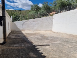 Chalet independiente en C/ Diseminado - Málaga - 12