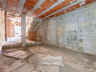 01779-0001 11