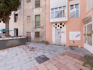 01779-0001 31