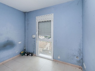 Edificio de viviendas y plazas de garaje en Flix , Tarragona 21
