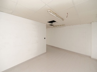 Local comercial en Av Ronda Intermedia, Antequera (Málaga) 27
