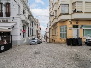 Local en C/ Real - Ferrol - A Coruña 28