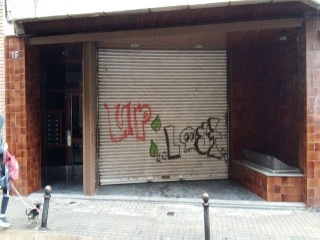Local comercial en C/ Carrio - Manresa - 2