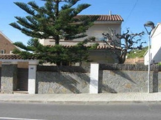 Pisos banco Segur de Calafell