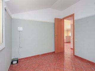 Chalet aislado en Av Central 9