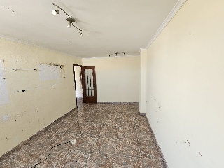 Piso en Av Carlos III 5