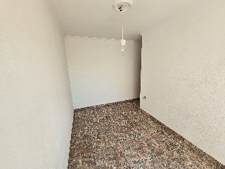 Piso en Av Carlos III 16