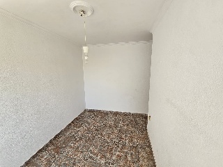 Piso en Av Carlos III 17