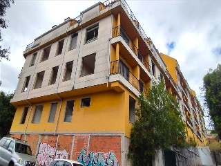 CUBELIÑO 20 N2-24 Polígono 8 Parcela 445 28