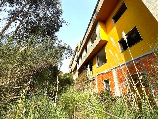CUBELIÑO 20 N2-24 Polígono 8 Parcela 445 39