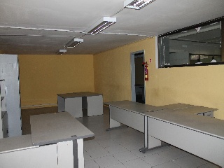 Local en C/ Ángel Guimera 2