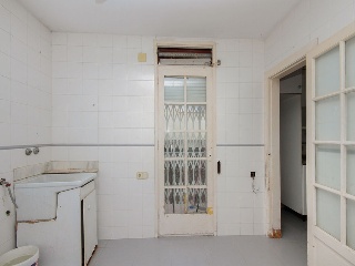 Chalet independiente en C/ Oceanía - Terrassa - 8