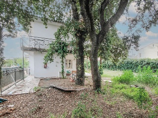 Chalet independiente en C/ Oceanía - Terrassa - 26
