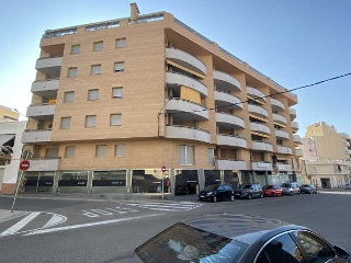 Piso en Av dels esports 10