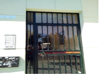 Local en Av San José de Calasanz 4