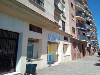 Local en Av San José de Calasanz 6